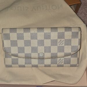 LOUIS VUITTON WALLET